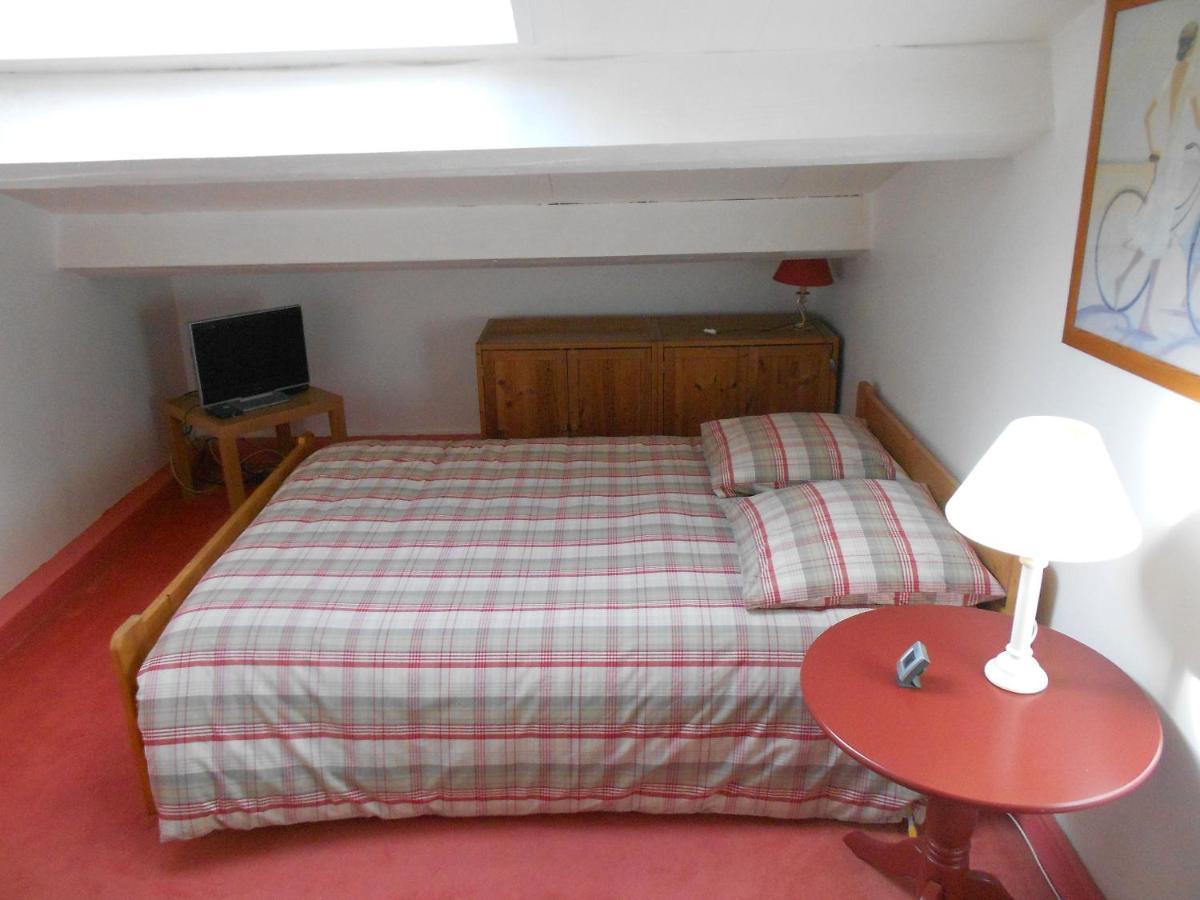 Maison De Pecheur Тулон Екстериор снимка