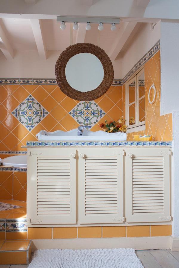 Maison De Pecheur Тулон Екстериор снимка